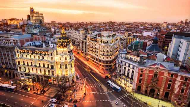 Madrid, la ciudad en la que “tomar algo” se convierte en un espectáculo