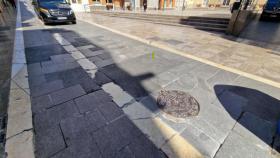 Imagen del estado del pavimento en la calle Madre de Dios de Málaga.