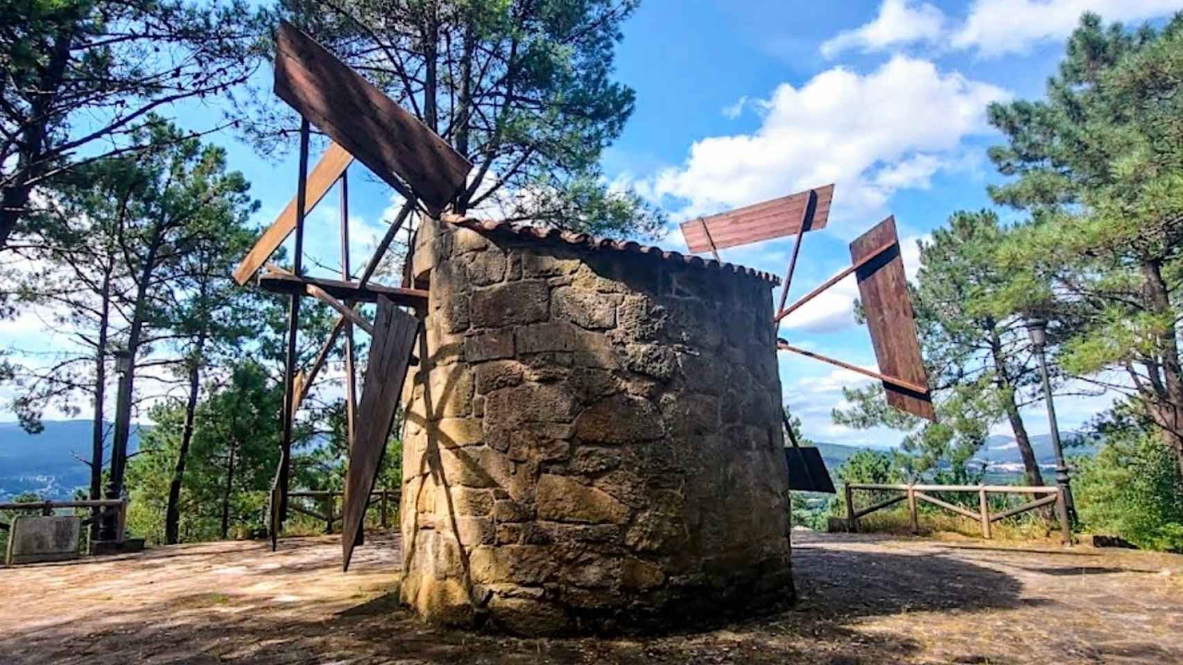 Molino en el Monte Beiro, Valga.