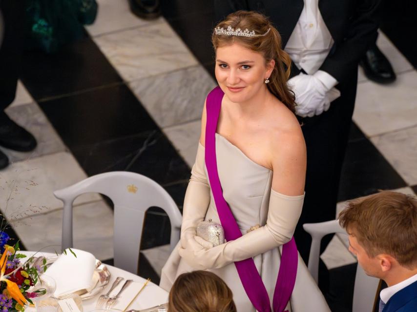 La princesa belga luciendo su tiara en Dinamarca.