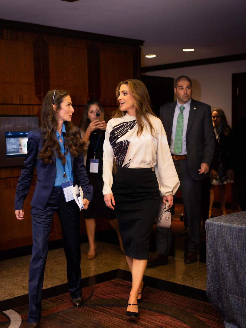 Telma Ortiz junto a la reina Rania de Jordania en el 2022 Concordia Annual Summit de Nueva York en septiembre del año pasado.