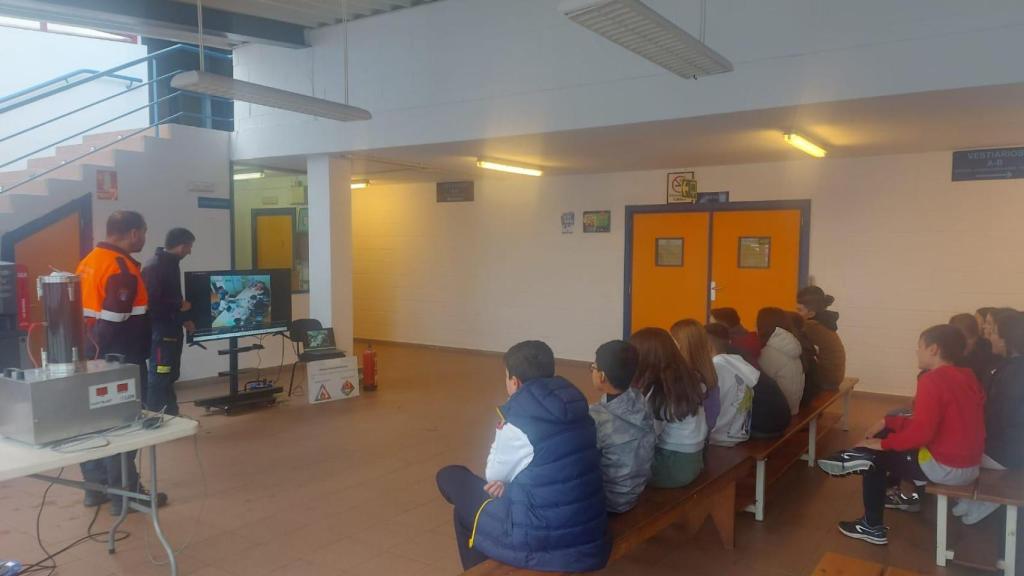 Arranca la III Semana de la Seguridad de Narón (A Coruña) con alumnos del As Telleiras