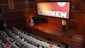 Escolares de A Coruña se aproximan al mundo de la ópera