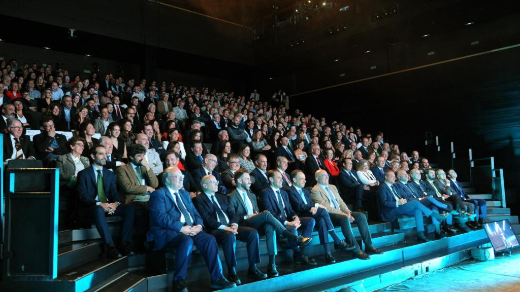 Alrededor de 400 personas abarrotaron el auditorio del Centro Cultural Miguel Delibes de Valladolid