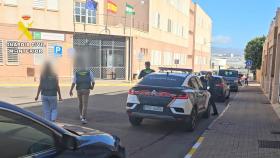 La Guardia Civil de Almería, en la detención de los implicados.