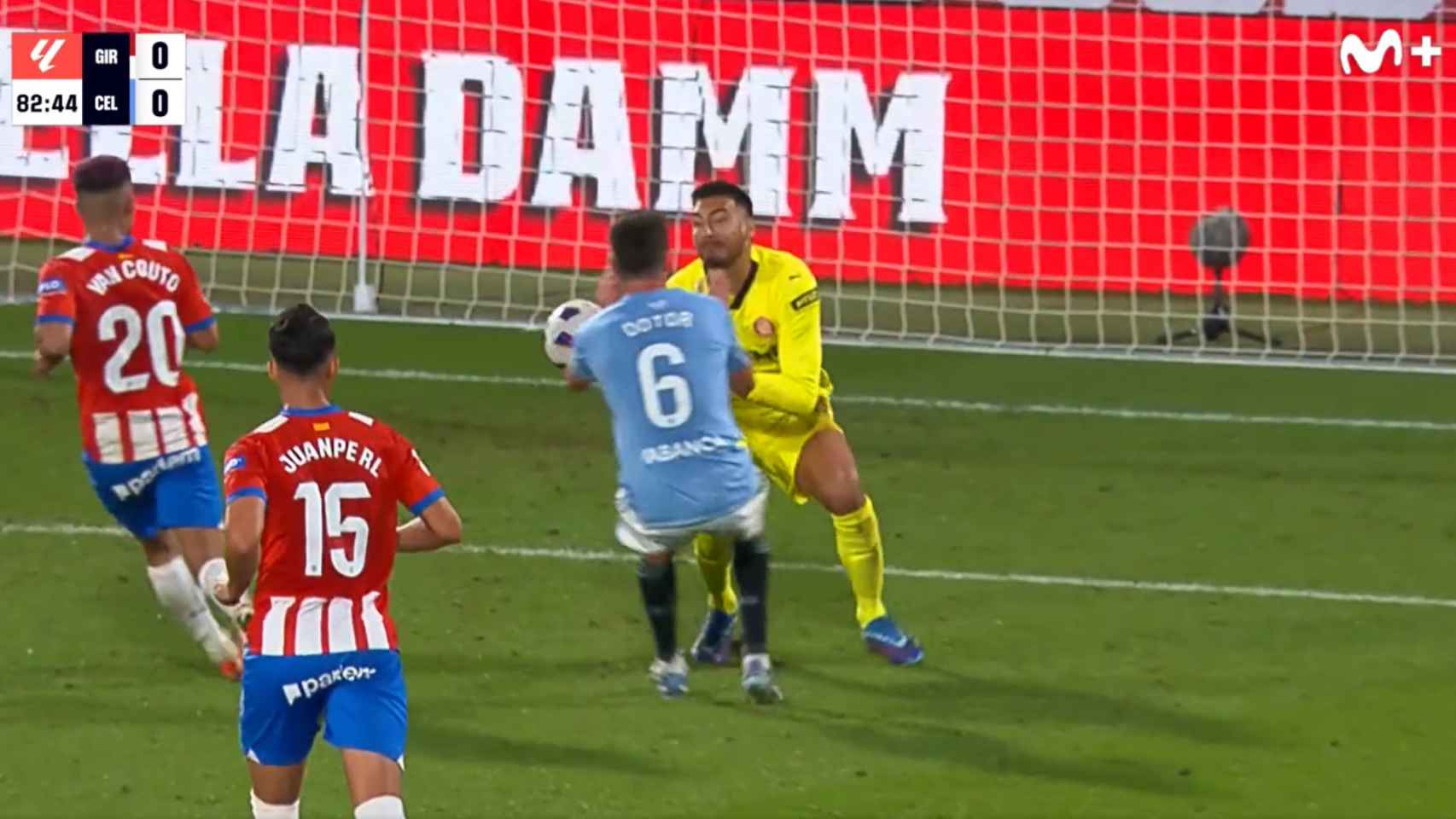 Imagen de la jugada del gol anulado al Celta.