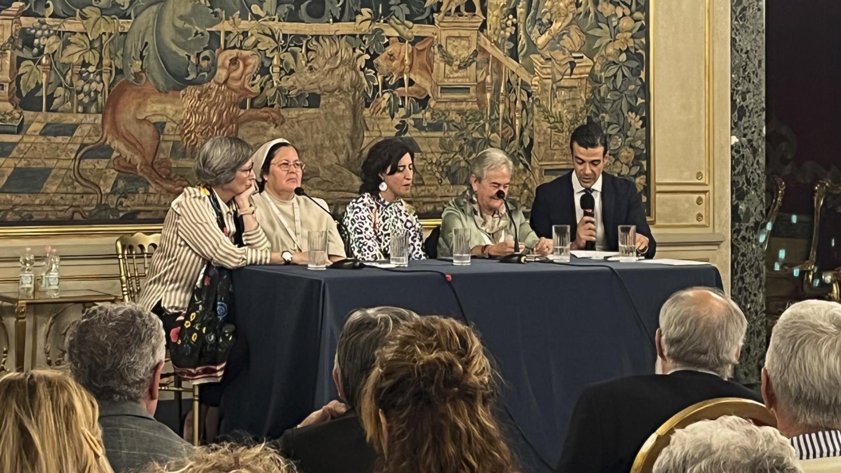 Las cuatro mujeres españolas que han participado por primera vez en el Sínodo del Vaticano.