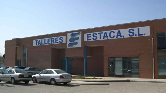 Fachada e instalaciones de Talleres Estaca SL en Palencia
