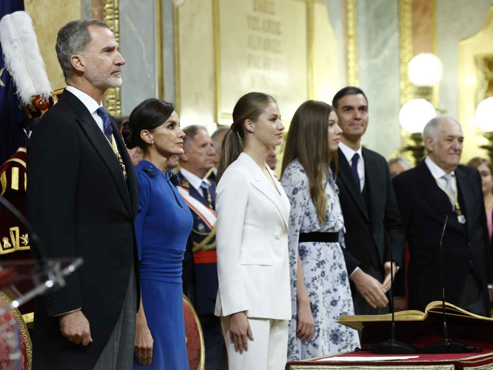 La Familia Real junto al presidente del Gobierno en funciones.
