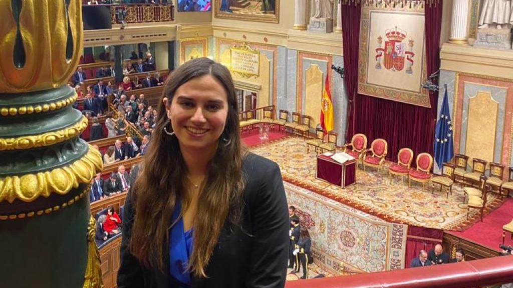 Paula Madrazo, la enfermera a la que invitó Leonor a su jura con una tesis sobre el parto en casa