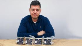 Ramón Fonseca con los quesos de Fonseca Mediero premiados