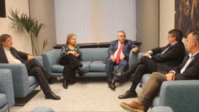 Reunión entre Santos Cerdán y Puigdemont el pasado lunes en Bruselas.