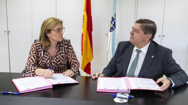 A conselleira de Promoción do Emprego e Igualdade, Elena Rivo, asinará un convenio de colaboración co reitor da Universidade da Coruña, Julio Abalde, para o fomento do emprendemento