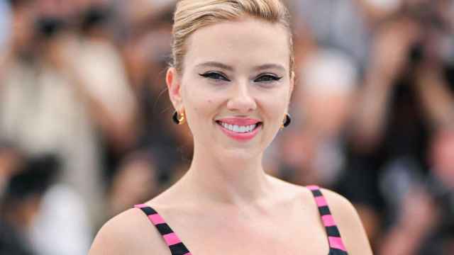 Scarlett Johansson contra la inteligencia artificial: la actriz demanda por uso ilegal de su imagen