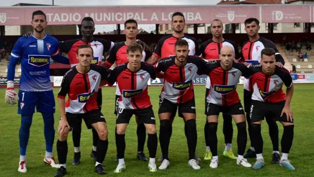 La plantilla del Arosa SC, actualmente en Tercera RFEF