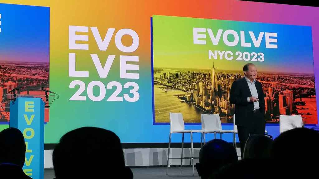 El CEO de Cloudera, Charles Sansbury, durante Evolve Nueva York 2023.