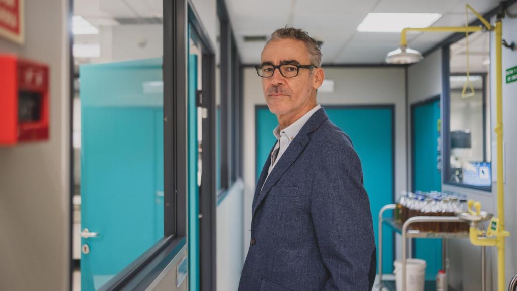 Bruno González-Zorn, en el Centro de Vigilancia Sanitaria Veterinaria (VISAVET).