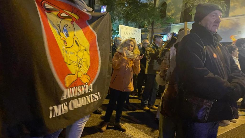 Manifestantes en Ferraz.