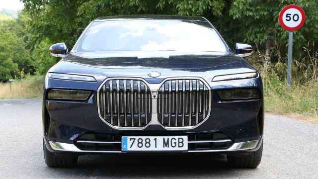 Frontal del BMW Serie 7.