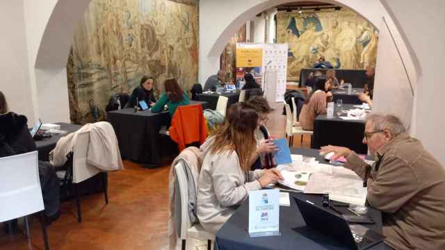El concejal de Turismo del Ayuntamiento de Zamora asiste a una reunión en Segovia