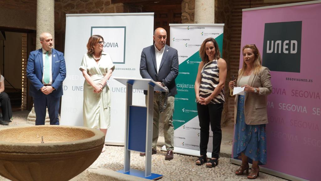 Ciclo de capacitación para emprendedores y profesionales que realiza la UNED con el patrocinio de la Diputación