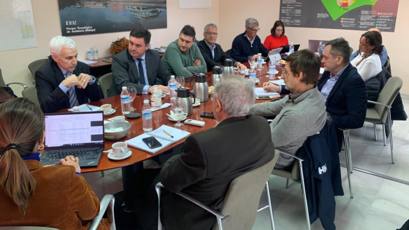 Reunión en enero de directivos de Innova IRV, Málaga Tech Park y la UMA con Jaime Martorell.