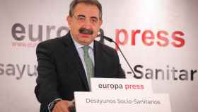 Jesús Fernández Sanz, consejero de Sanidad, este lunes en un foro de Europa Press