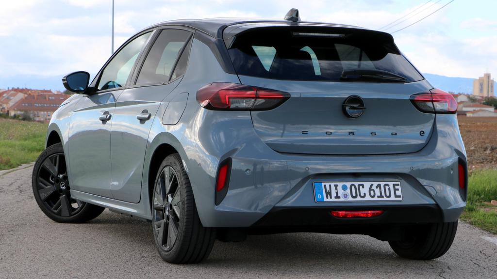 Versión eléctrica del Opel Corsa de 2024.