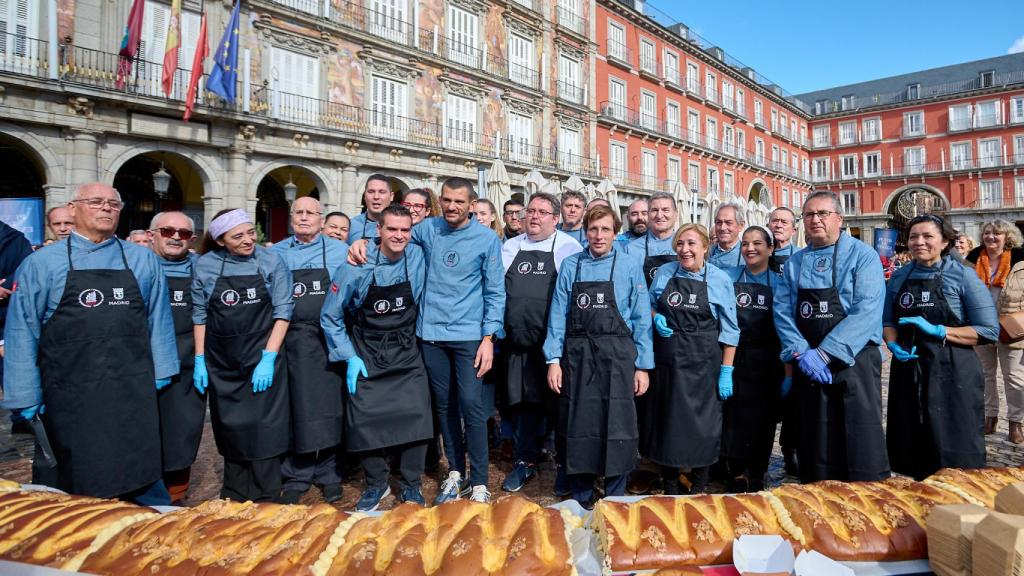 Almeida en la Plaza Mayor.