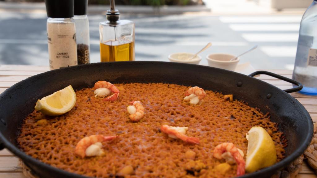 Paella de arroz a banda, en una imagen de archivo.