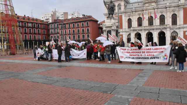 Concentración de las trabajadoras de educación infantil de Castilla y León en Valladolid
