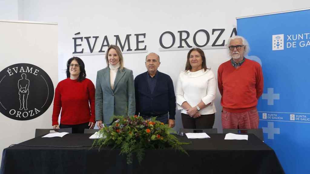 Ganadores del Premio Internacional de Poesía Carlos Oroza.