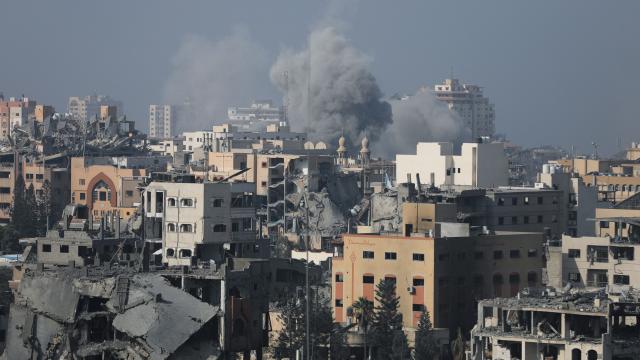 La ciudad de Gaza bombardeada.