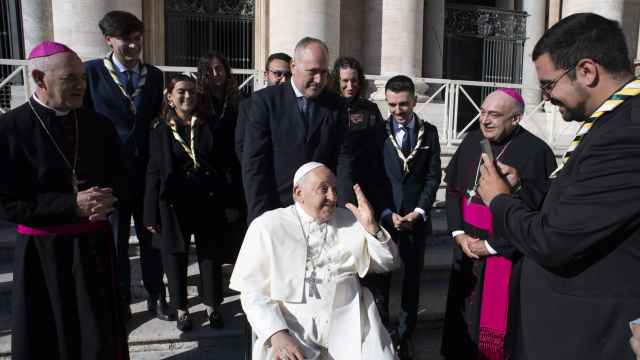 El Papa Francisco recibe a los Juniors de Valencia. EE