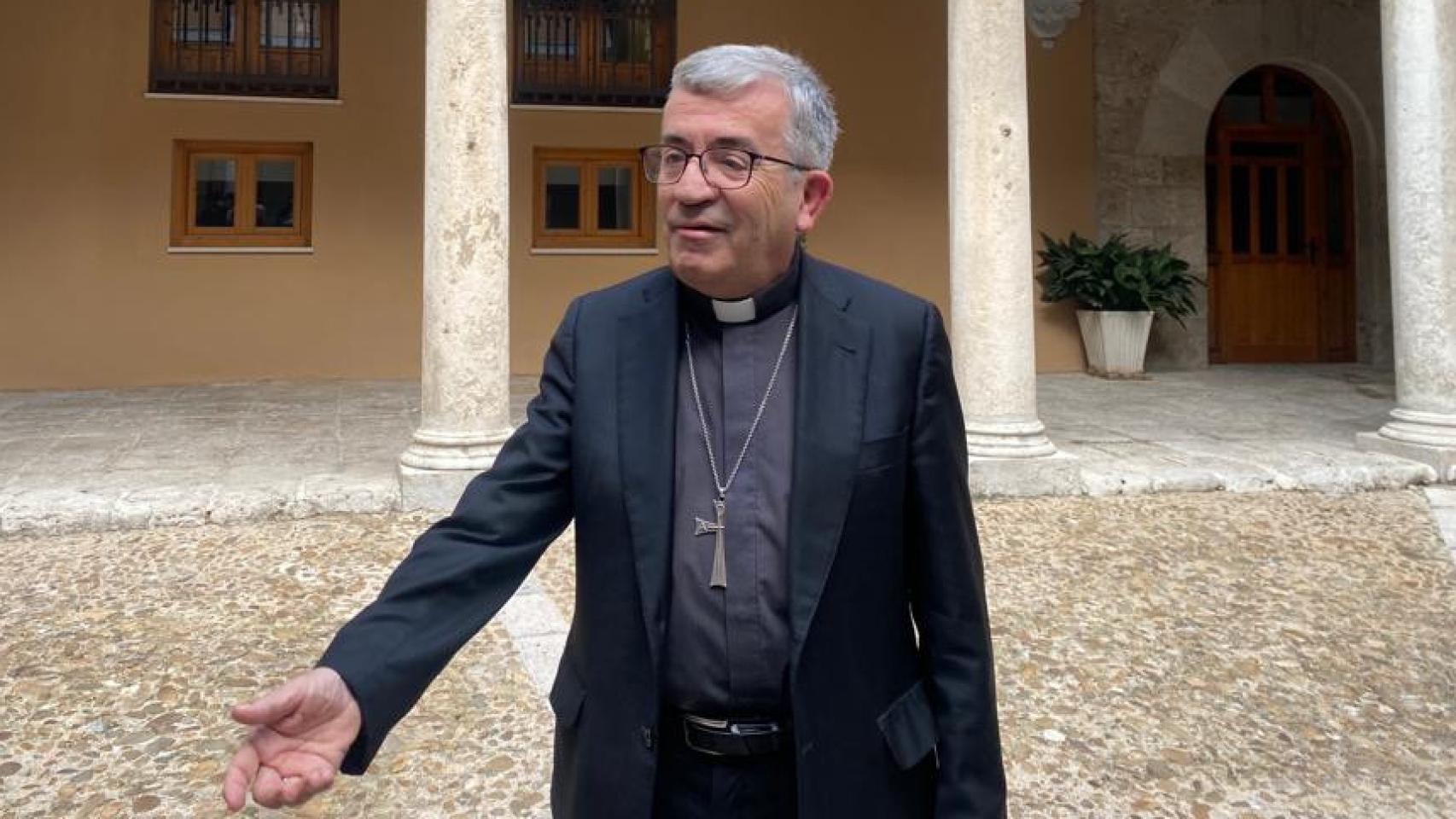 El arzobispo de Valladolid, Luis Monseñor Argüello, tras presentar la memoria económica de la Diócesis