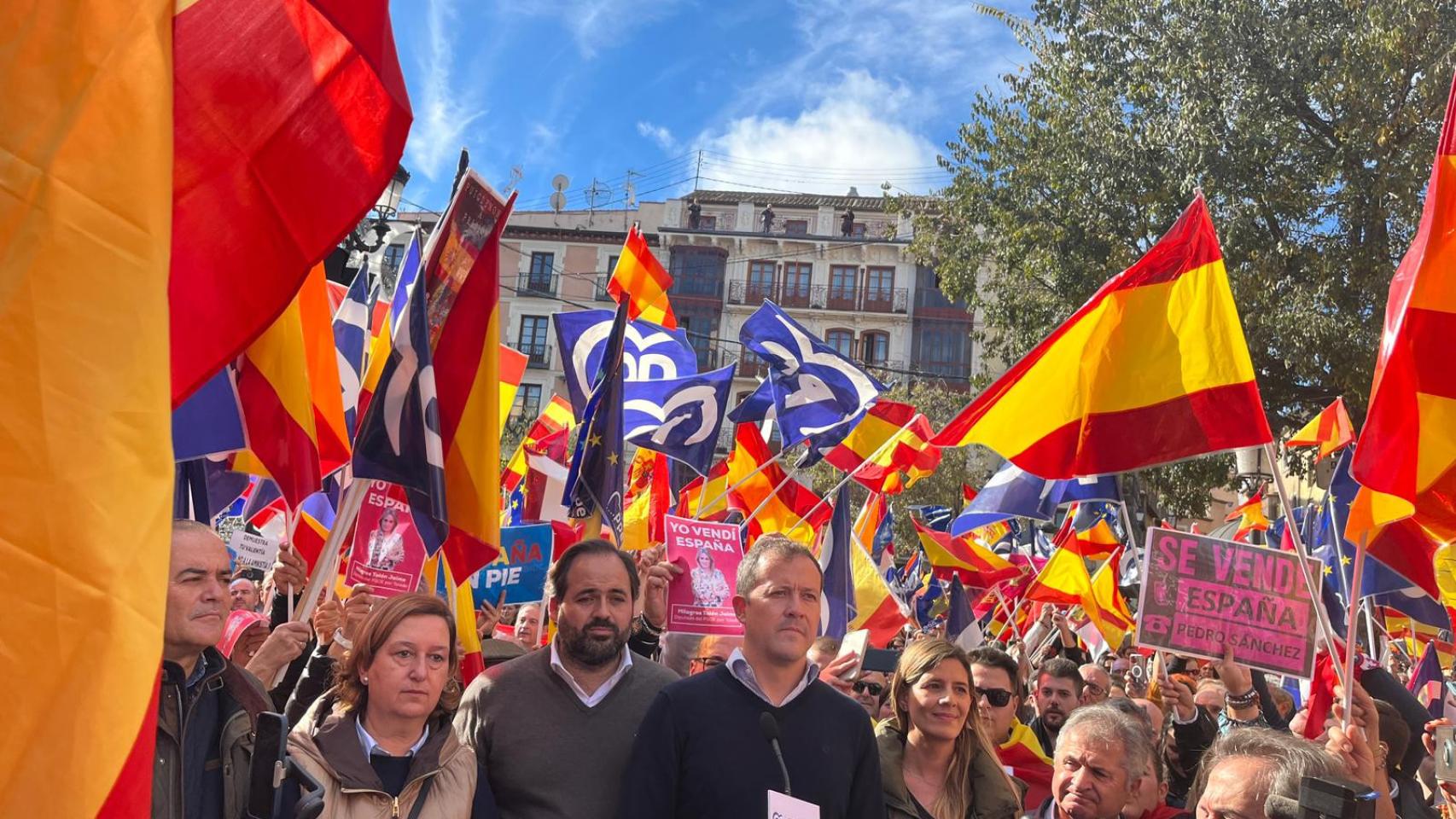 En Directo | El PP Cifra En 40.000 Personas Los Asistentes A Las ...