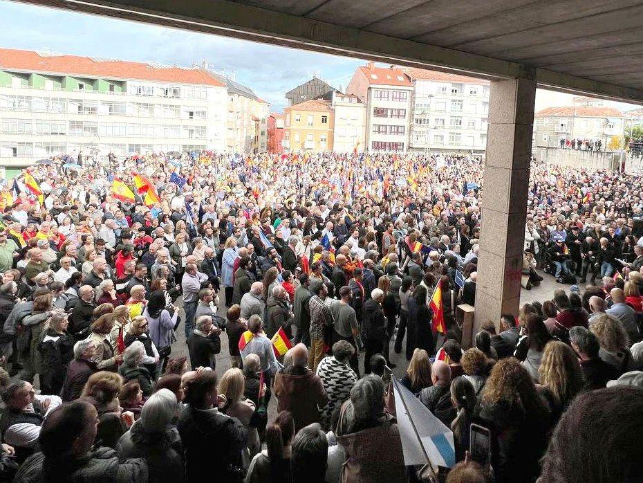 Foto de la manifestación en Ourense divulgada por la diputada Ana Vázquez