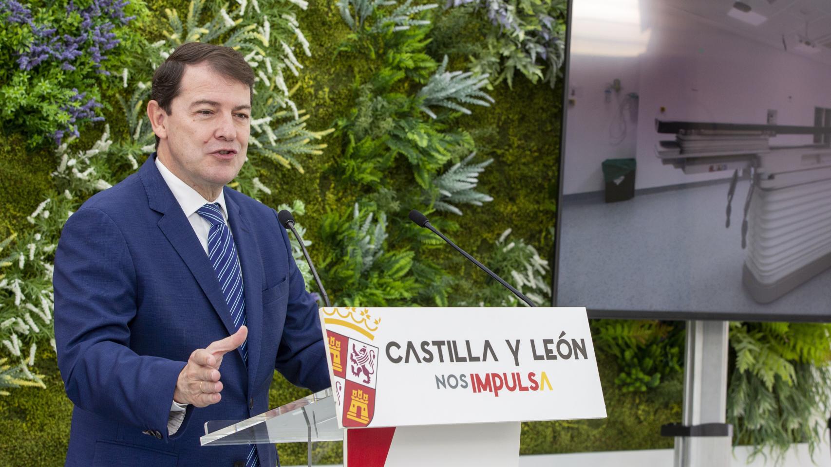 El presidente de la Junta, Alfonso Fernández Mañueco, durante su intervención de este lunes en Ávila.
