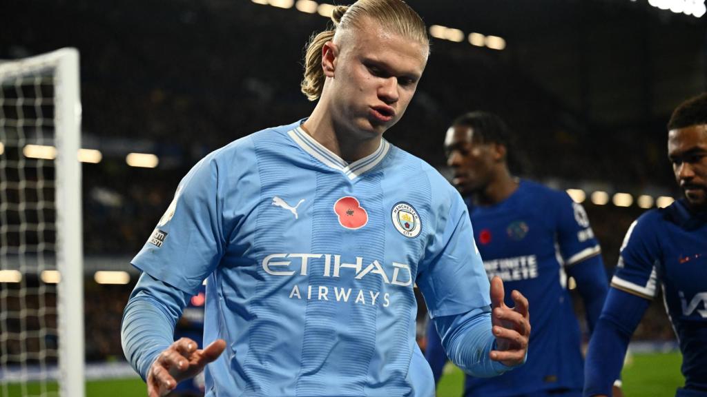 Erling Haaland resopla en el Chelsea - Manchester City.