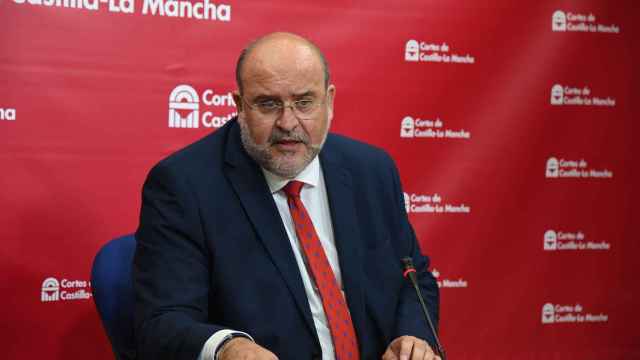 José Luis Martínez Guijarro, vicepresidente de Castilla-La Mancha, este lunes en las Cortes regionales