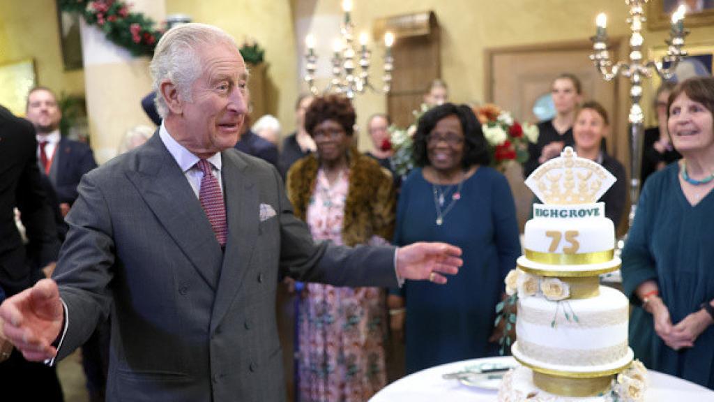 El Rey, con su tarta de cumpleaños.