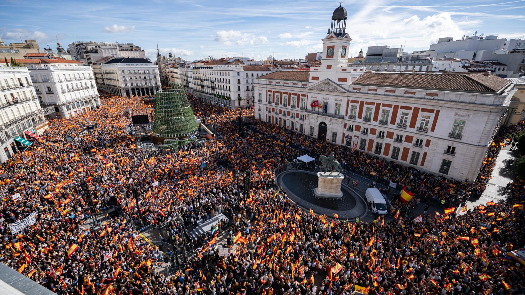 Manifestación contra la amnistía este domingo en la Puerta del Sol.