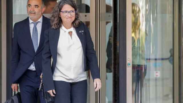 La exvicepresidenta del Consell Mónica Oltra a su salida del juzgado.