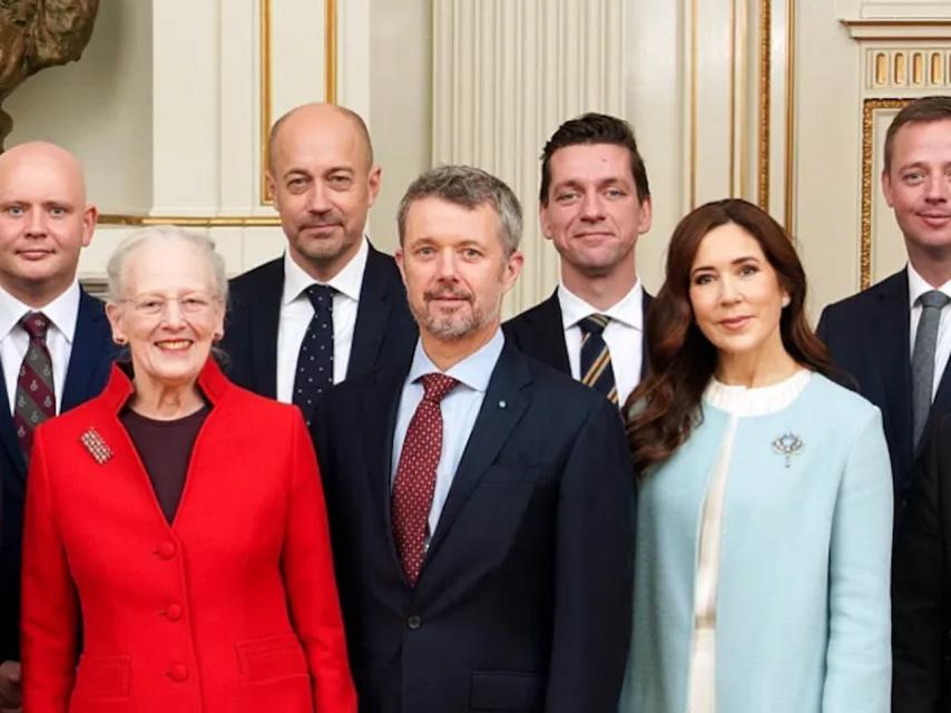 La Princesa, con el príncipe Federico  y la reina Margarita II.