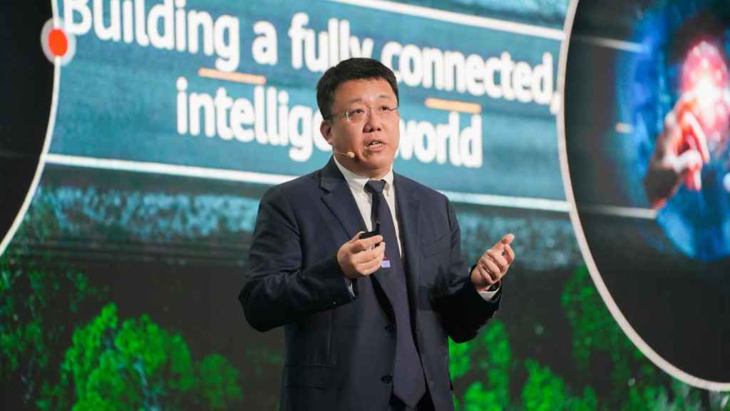 Jim Lu, vicepresidente de Huawei a nivel global y presidente de la región europea de la firma durante el Huawei Connect 2023.