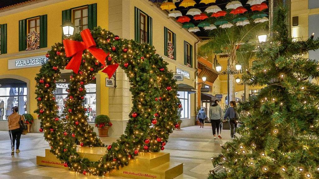 Decoración navideña en McArthurGlen Designer Outlet Málaga.