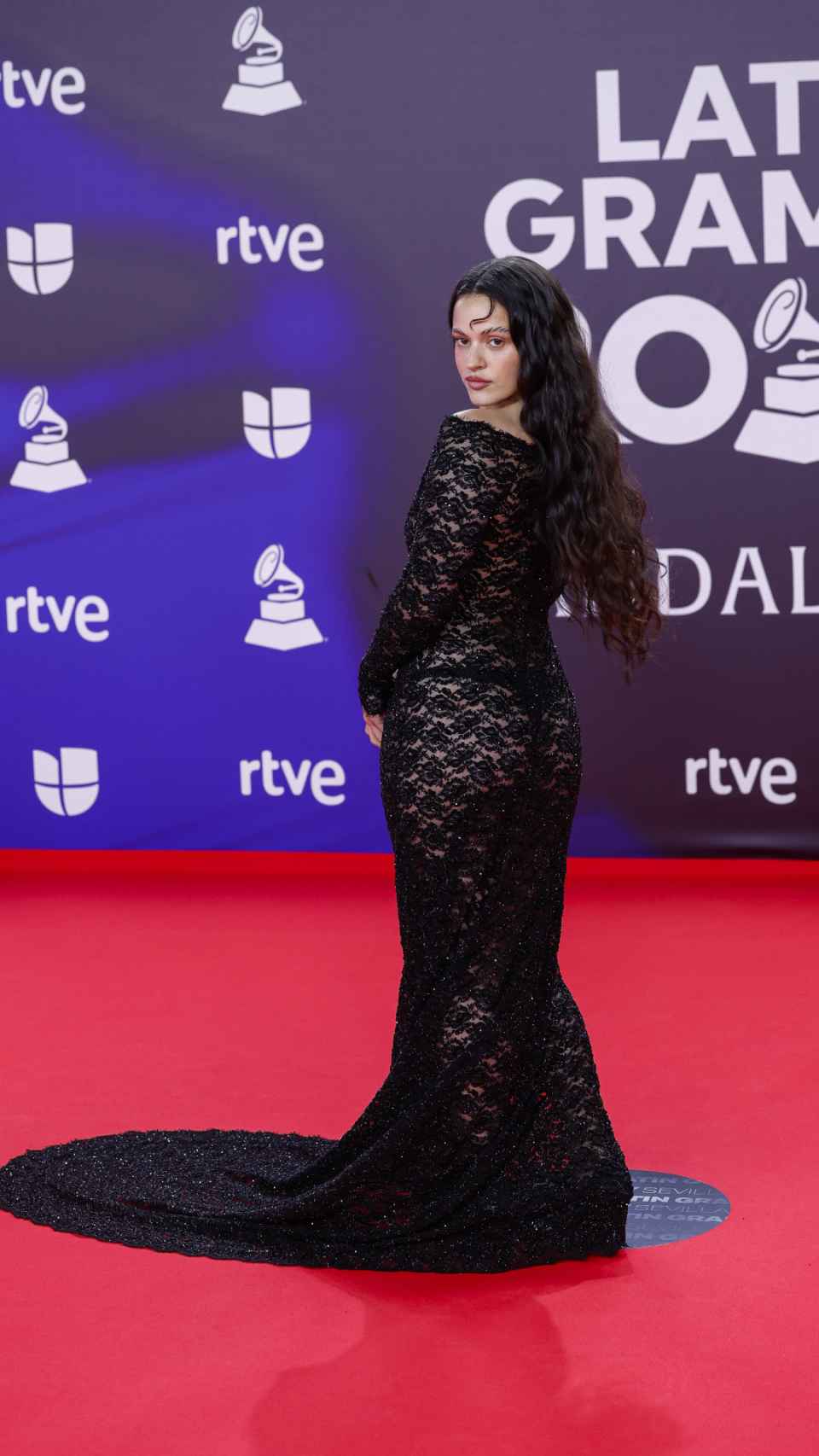 Rosalía en los Premios Grammys Latinos 2023