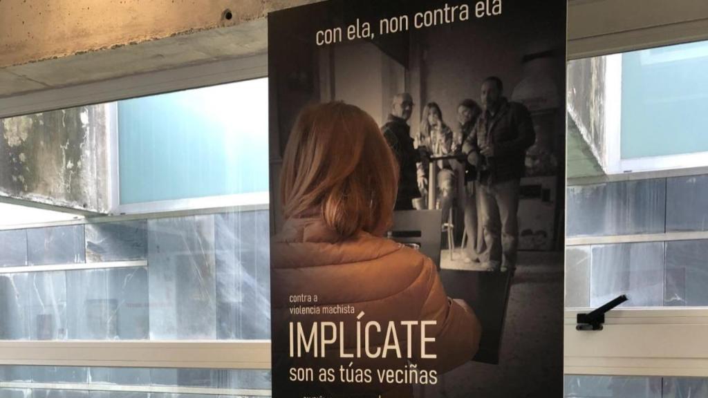 Ortigueira (A Coruña) expone fotografías de la campaña municipal contra la violencia de género