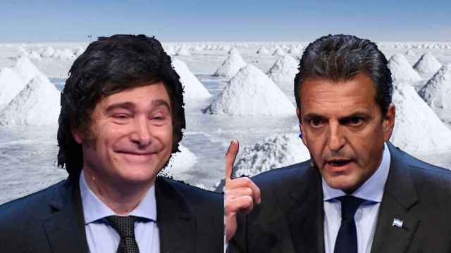 Los dos candidatos en segunda vuelta a las elecciones argentinas del 19 de noviembre de 2023: El conservador Sergio Massa y el outsider Javier Milei, con un fondo de litio.