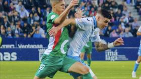 Roberto durante el Málaga CF vs. Alcoyano